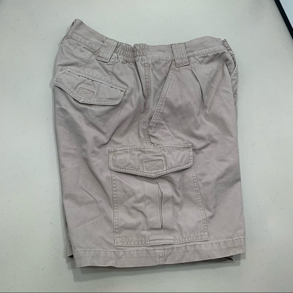 Cabela’s Shorts Adult 8 Beige Cargo Women - Picture 4 of 8